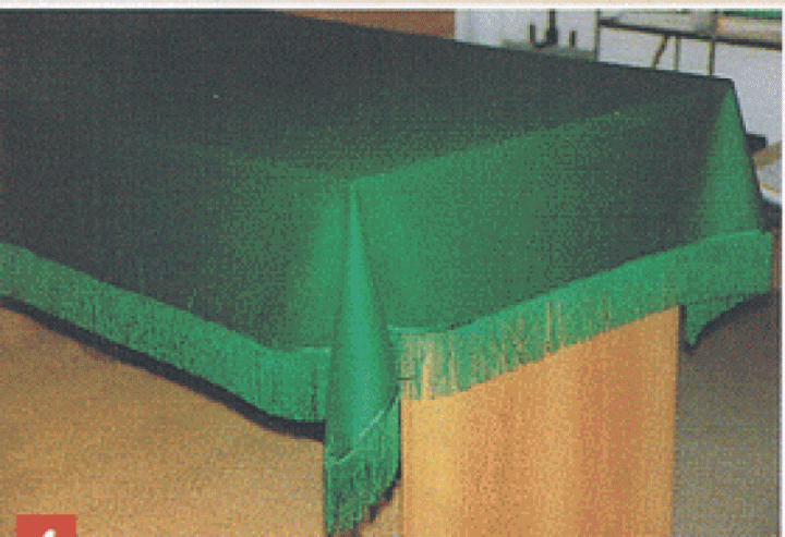 Tapis de table à franges